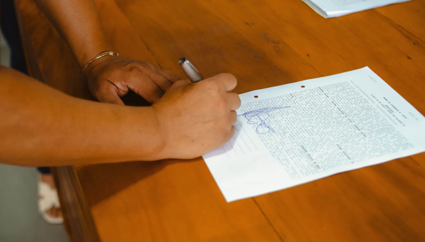 Prazo de fidelização e cláusula de renovação: o que significam num contrato
