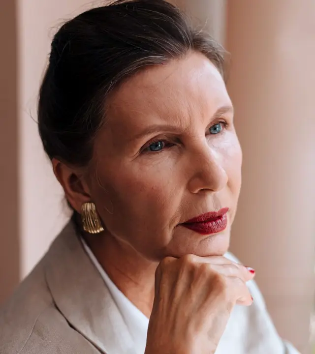 Helena Carvalho, Diretora e consultora de direitos